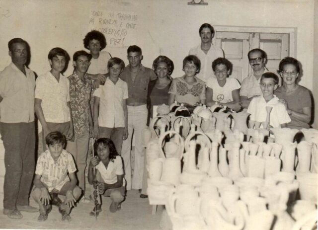 GRUPO 07 Grupo diretor da Boa Nova e alguns colaboradores e alunos em 1969